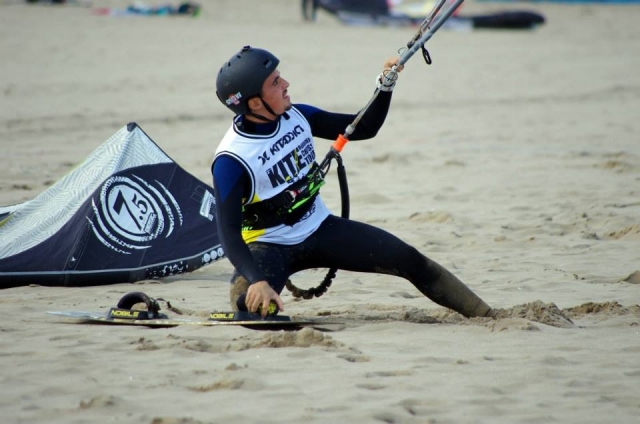 riders kite 6.jpg